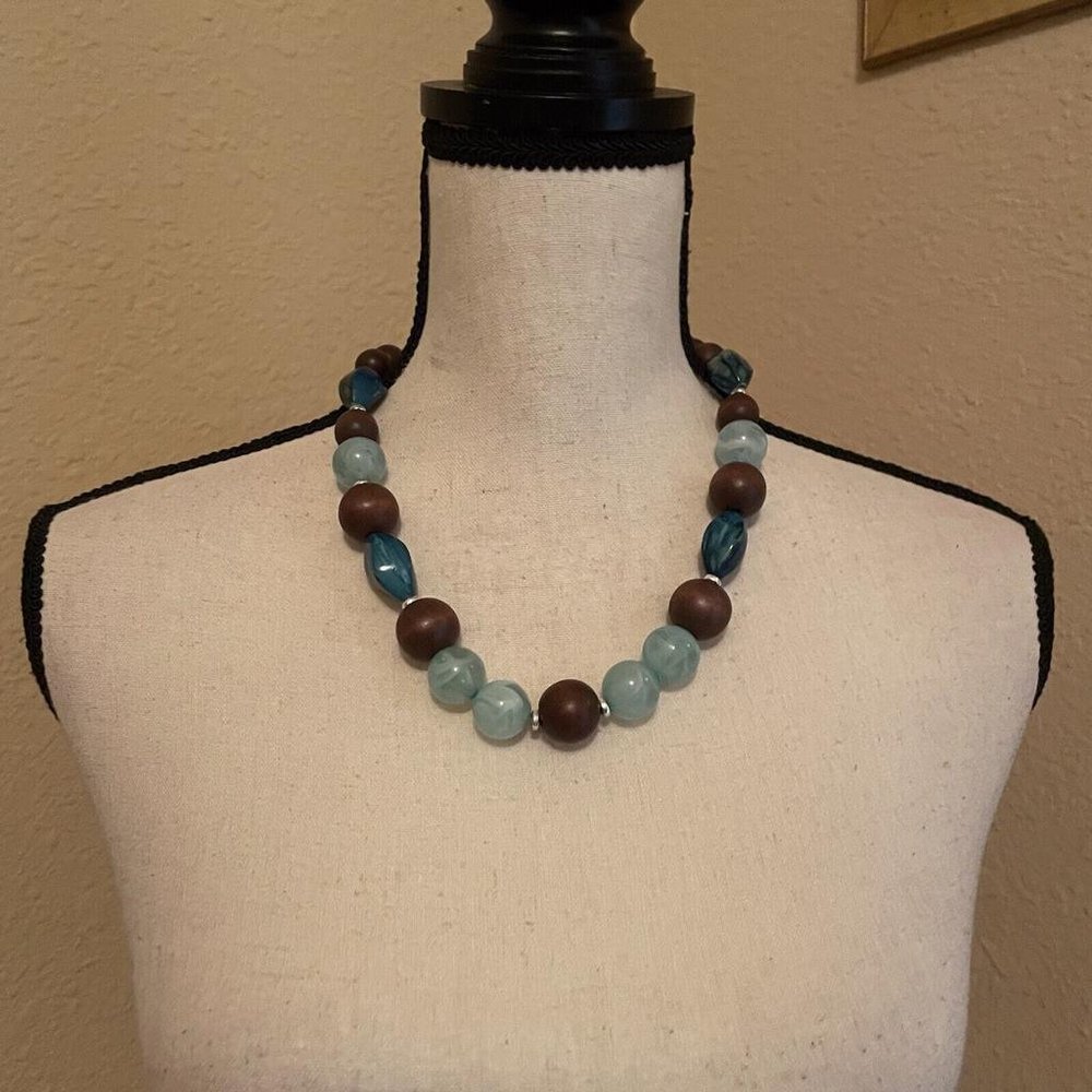 Signed NY New York & Company Blue Brown Bead Costume Necklace Adjustable Length